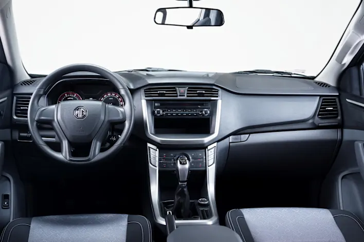 داخلية ام جي T60 2025
